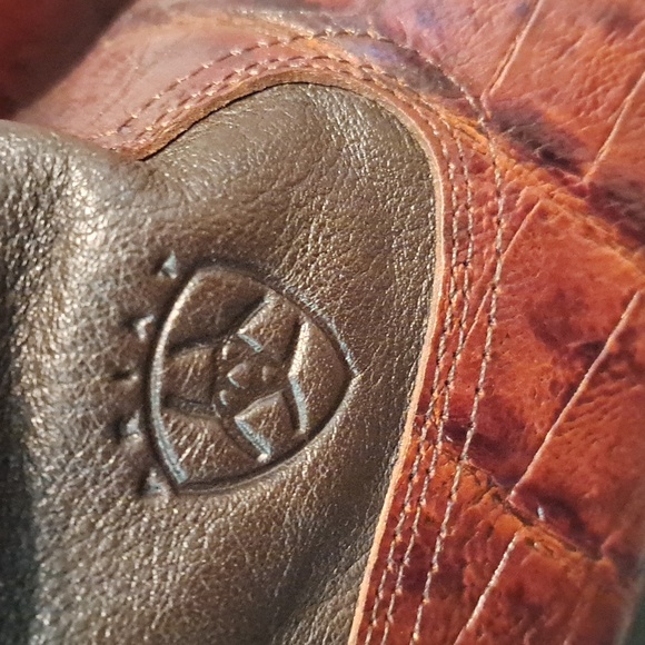Ariat lady's Boots Sz. 7.5 - Picture 5 of 7
